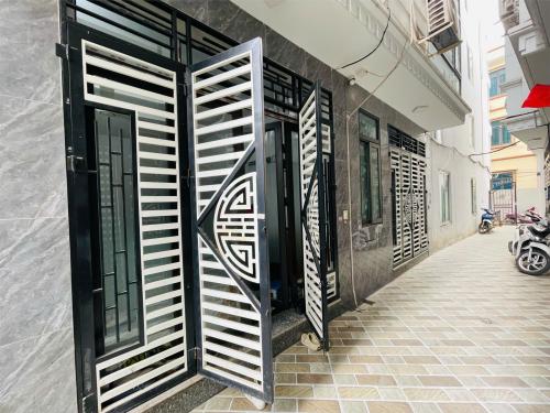 Nhà Đẹp Đường Nguyễn Thái Bình P4 Tân Bình, Vị Trí Tuyệt, CHÍNH CHỦ Bán Gần!